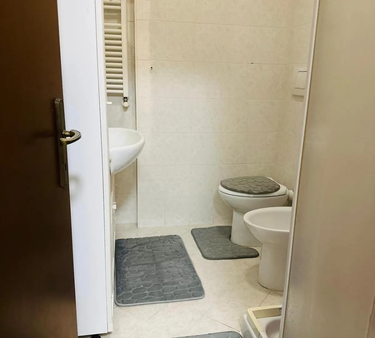 Queen Venice Apartment 0*,